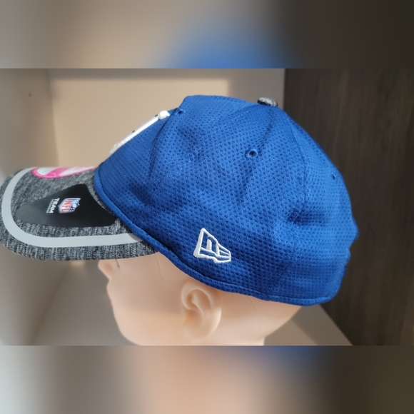 BNWT Indianapolis Colts Adjustable Hat - Picture 3 of 5